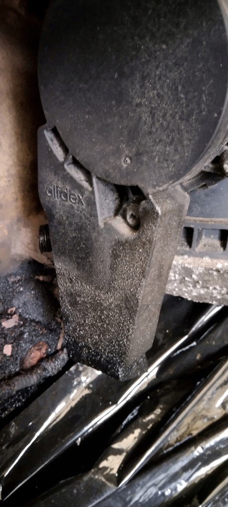 фото №2, Вентиляция картера масла mercedes actros mp4