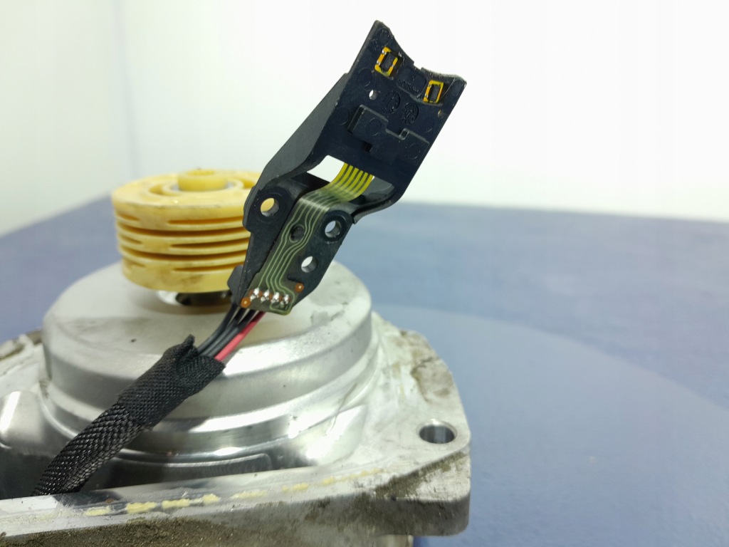 фото №4, Bmw 1 f40 f44 моторчик редуктор рулевого рулевой рейки 38242488