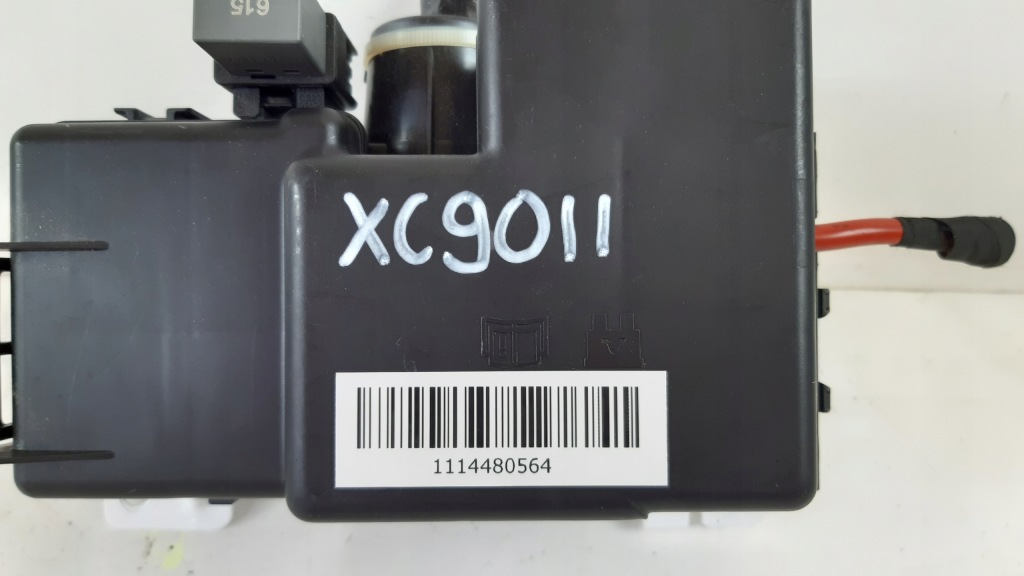 Volvo xc90 2 коробка предохранителей 30765042, 31384034, 31481063 с Разборки