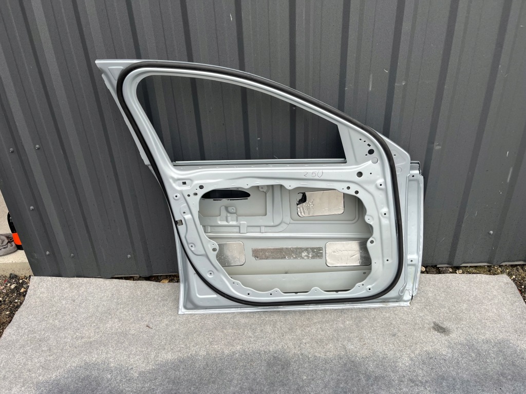 Купить Mercedes e klasa w214 дверь левая передние