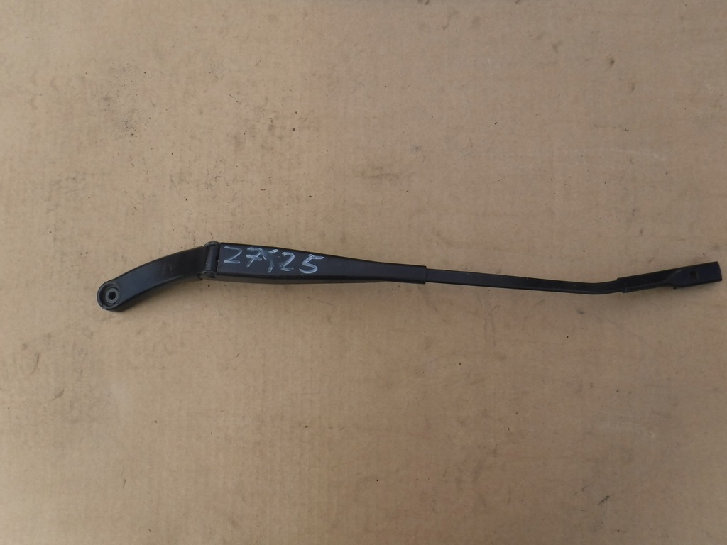 фото №1, Audi оригинальный номер 8v1955407 рычаги дворник