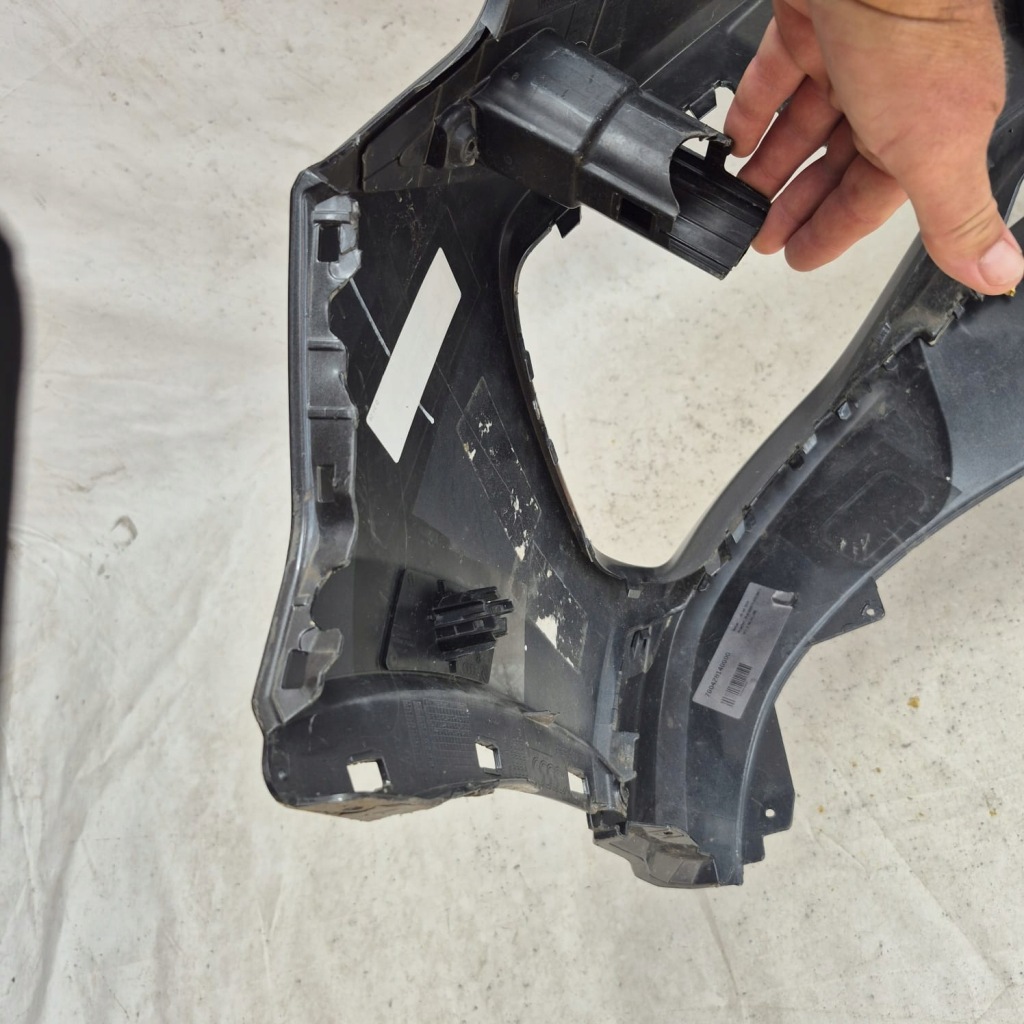 Audi q3 s-line 83a 18- бампер перед передний 83a807438d spr Киев