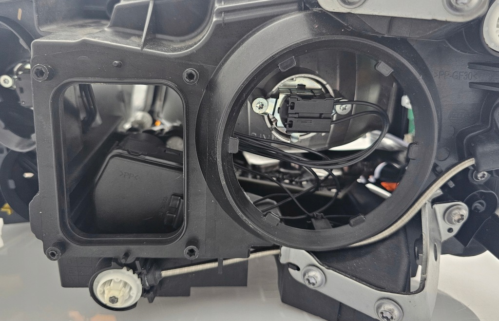 фото №6, Фара лампа scania r s h7/h7 led po відновлення