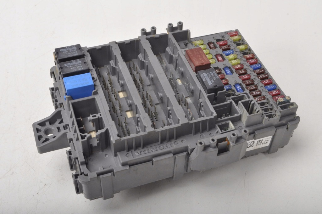 фото №1, Cr-v iv 2.0 lift коробка предохранителей t1g-e131