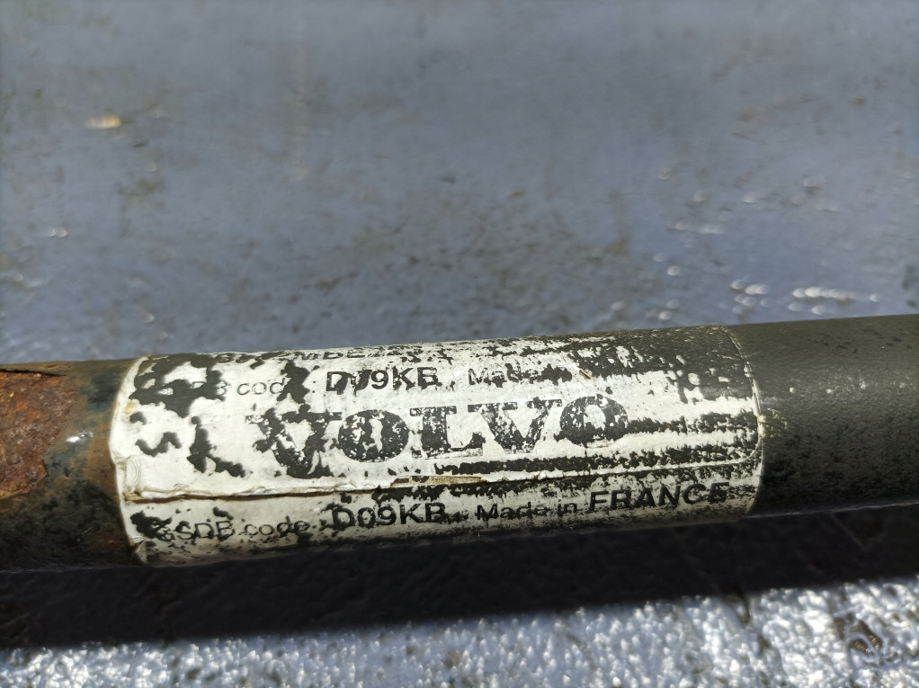 Volvo xc60 1 рестайлинг  2.4 d4 181km приводной вал правая задняя задняя 31325135-ac Цена