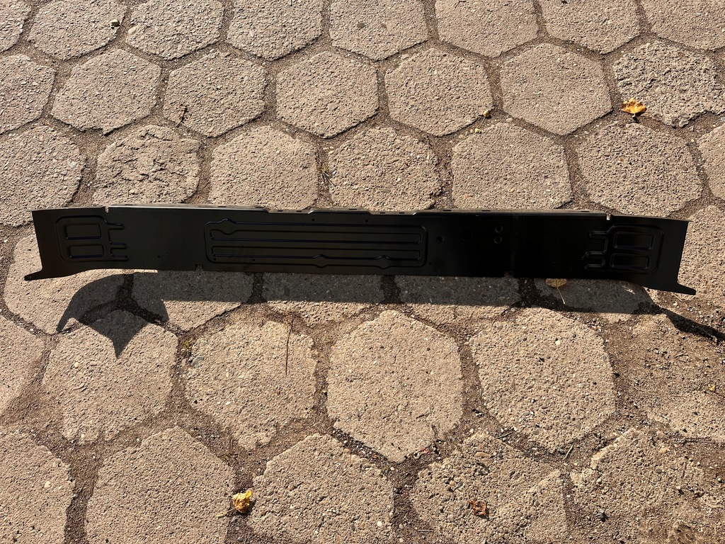 фото №2, Pas задняя обшивка балка mercedes sprinter 907 910 9103102000