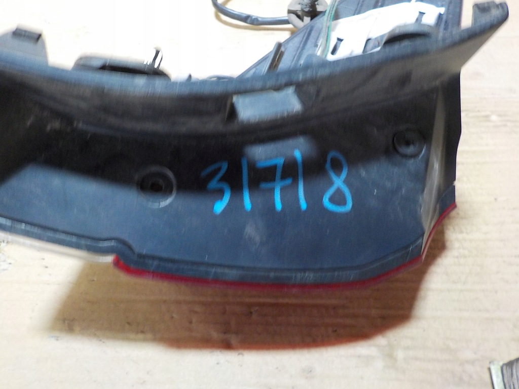 фото №5, Subaru legacy awd 2.0d лампа правий задня