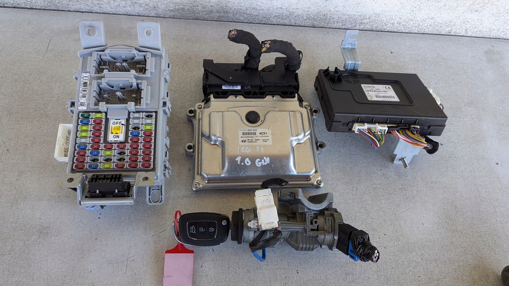 фото №1, Бортовой компьютер набор hyundai i20 ii lift 1.0 gdi