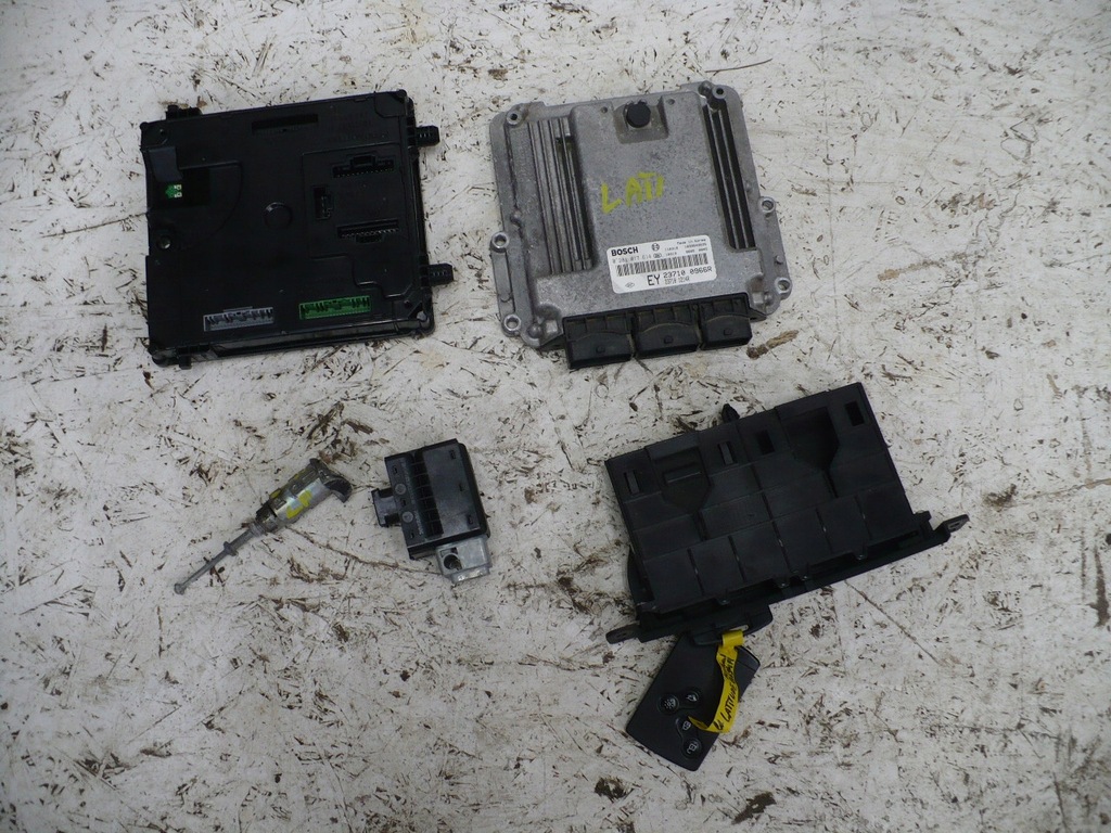 фото №1, Набор стартовый renault latitude 237100966r 284b12127r