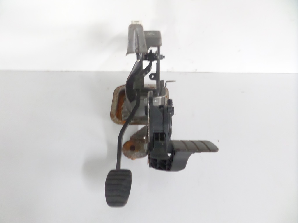 фото №1, Педаль тормоза газа renault clio iv 12-