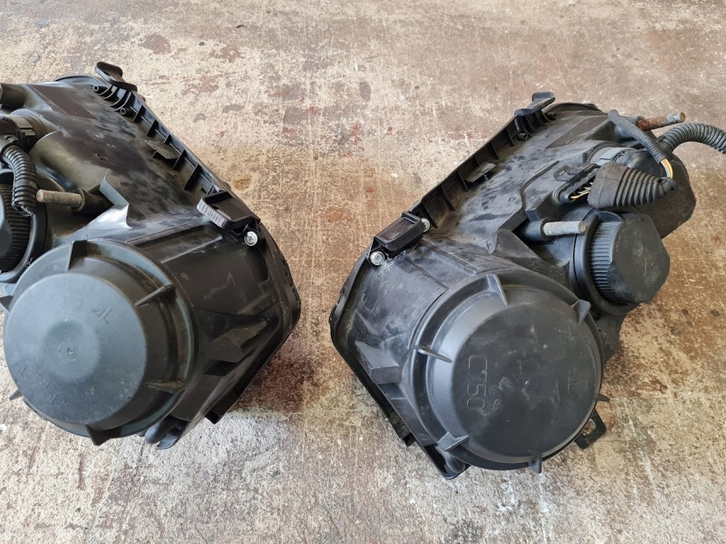 фото №11, Alfa romeo 159 brera набор ремонтный лампы правая