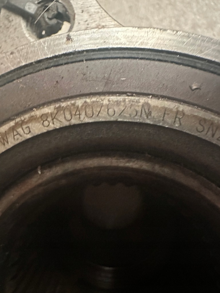 фото №3, Ступица audi 8k0407625n...