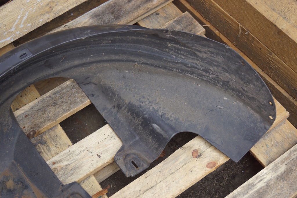 фото №8, Підкрилок лівий задня volvo c30 30744038