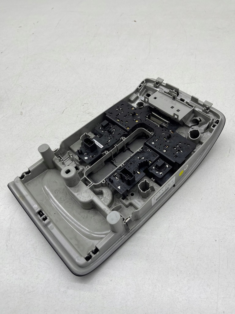 фото №8, Audi a6 c7 лампа освітлення кабіни czarna s-line