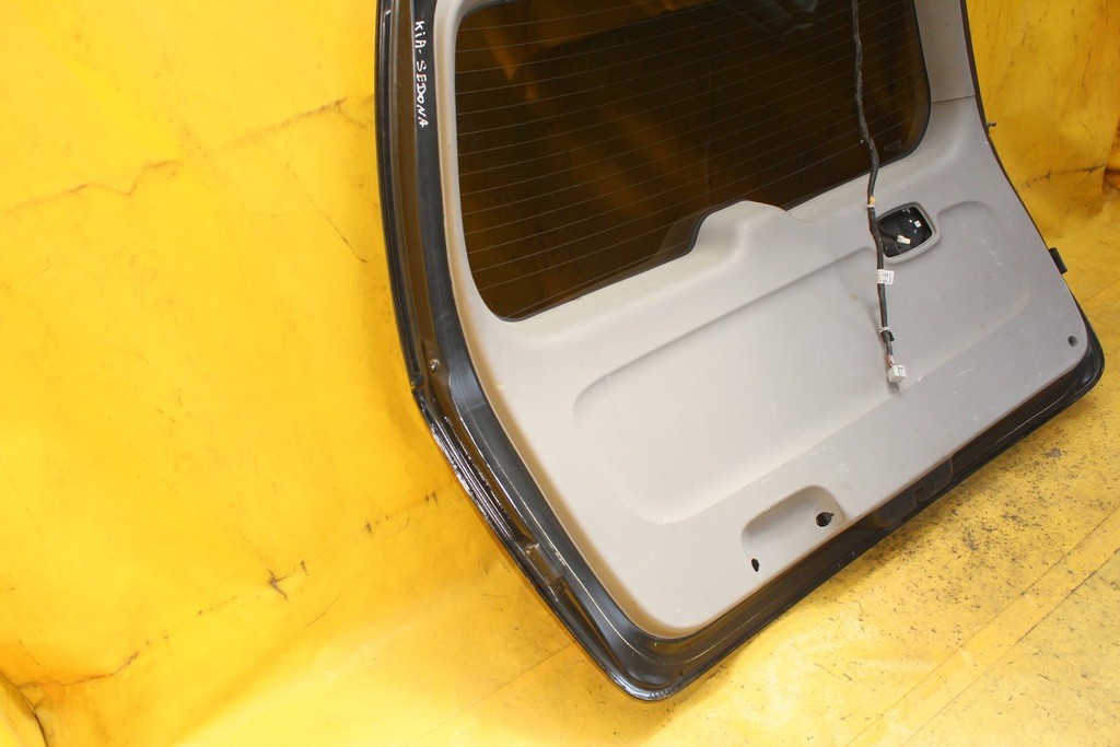 фото №14, Крышка багажника багажника задняя kia sedona ii carnival ii