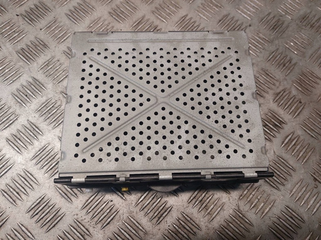 фото №1, Усилитель радио audi a6 c6 4f0035541b