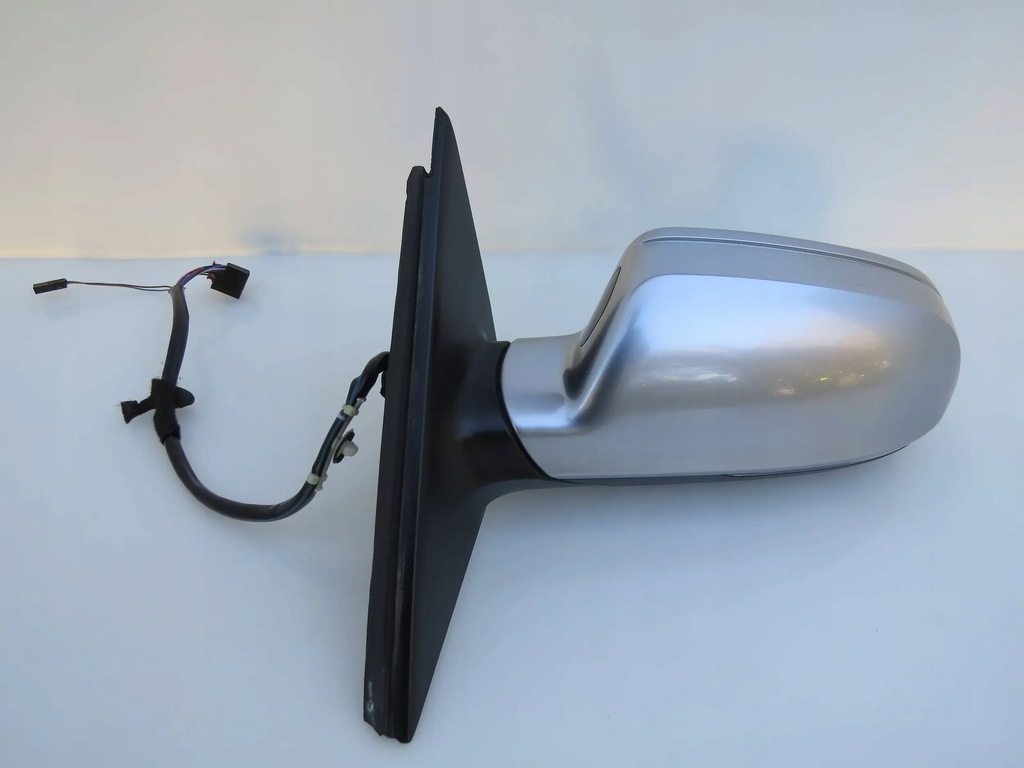 фото №1, Дзеркало зовнішнє ліва 12 pin 10+2 europa асистент хром audi a4 s4 b8
