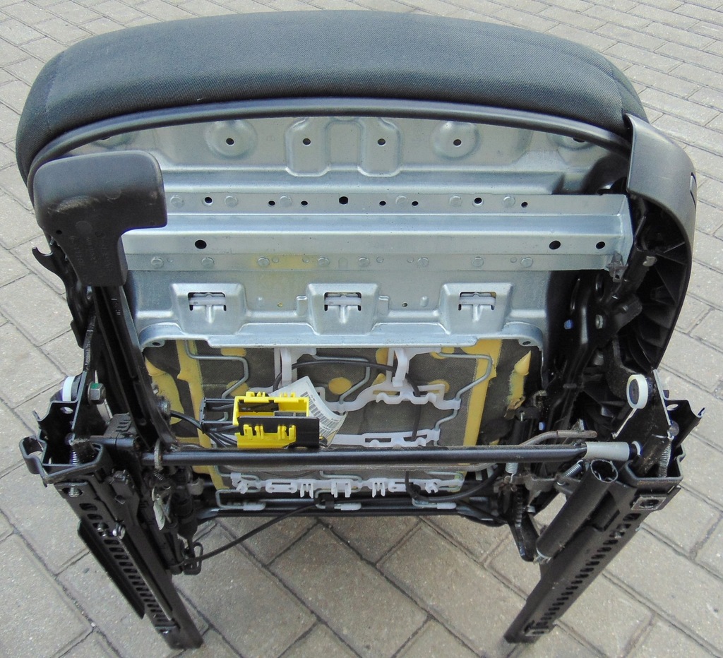 фото №12, Сидіння лівий перед водія bmw 1 e87 lift 3d europa