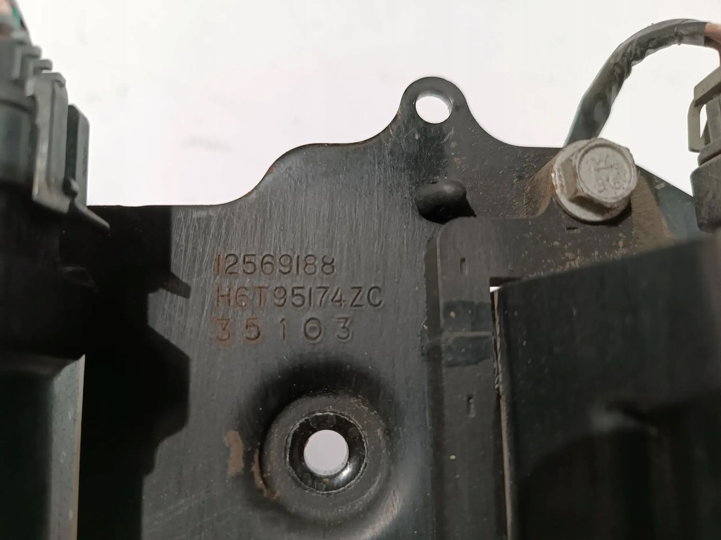 фото №5, Катушка зажигания катушки зажигания hummer h2 6.0 2003-