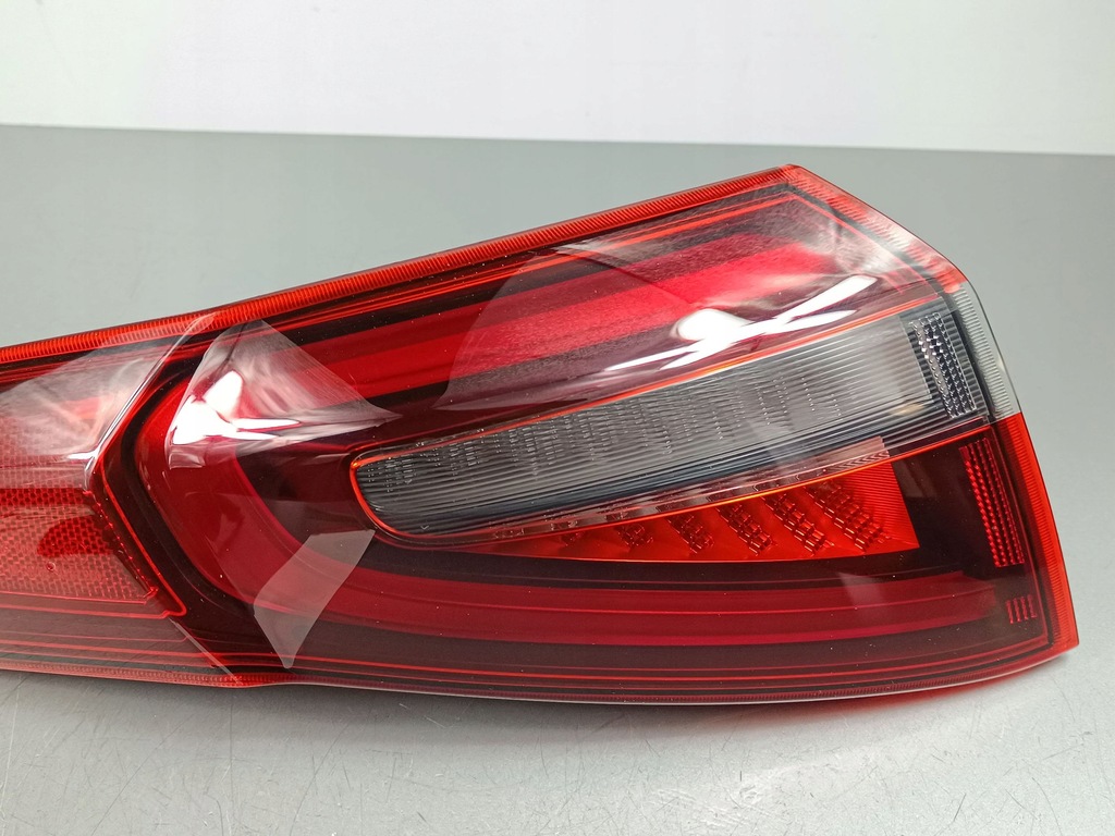 фото №7, 2021 alfa romeo stelvio лампа задняя 20801999