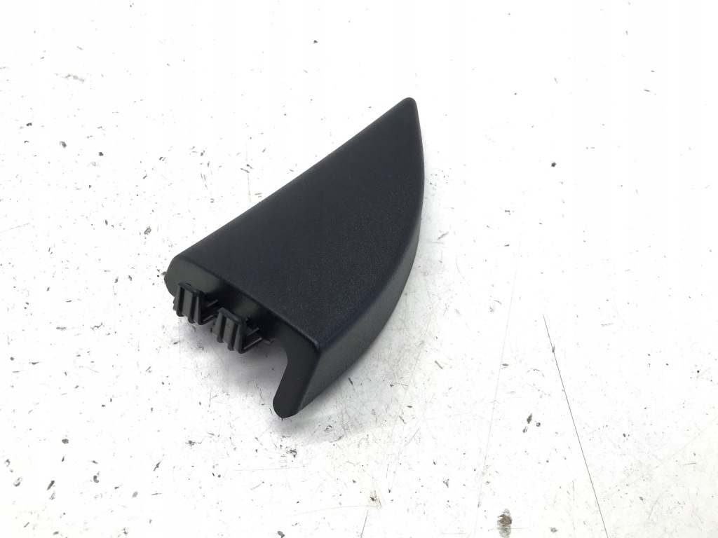 фото №1, Mercedes gla ii h247 2024 треугольник заглушка дверь левый перед a2477205702