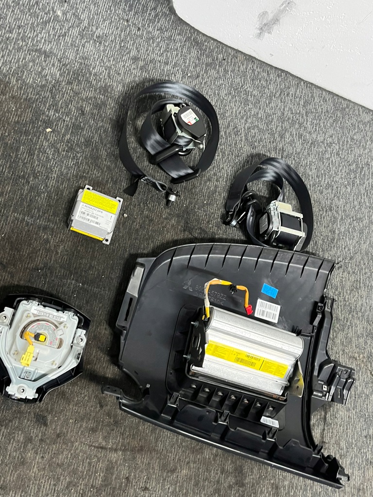 фото №14, Mitsubishi colt vi vii lift z30 подушка подушки безопасности pas ремни подушка безопасности комплект