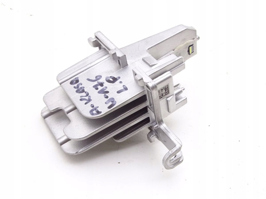 фото №1, Mercedes w176 lift jeż led модуль лампы левый перед