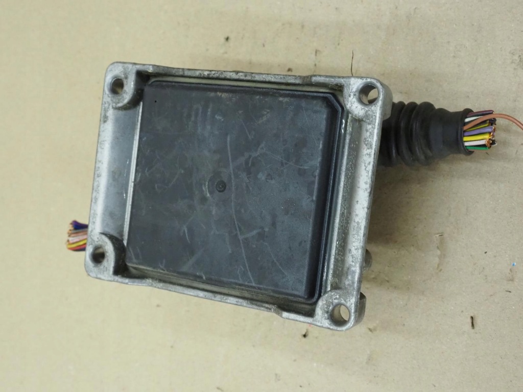 фото №13, Бортовий комп'ютер блок керування двигуна lancia thesis 0261206957