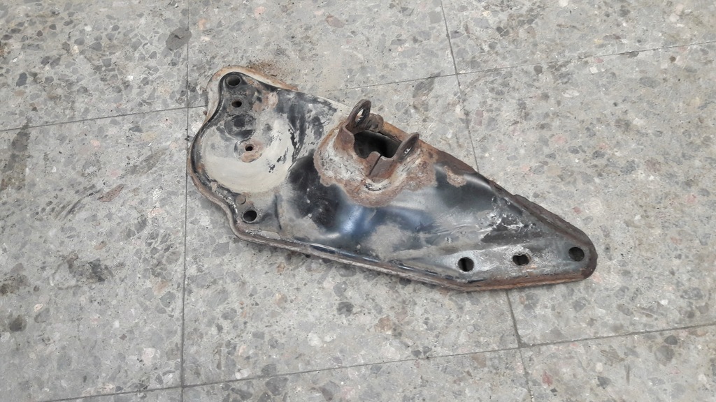 фото №8, Кронштейн амортизатора правый перед c4 grandpicasso 1.6 hdi