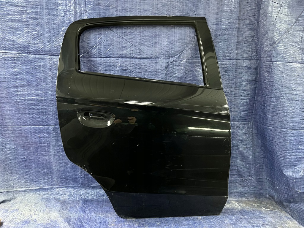 фото №1, Mitsubishi space star 13-19 правое задние дверь