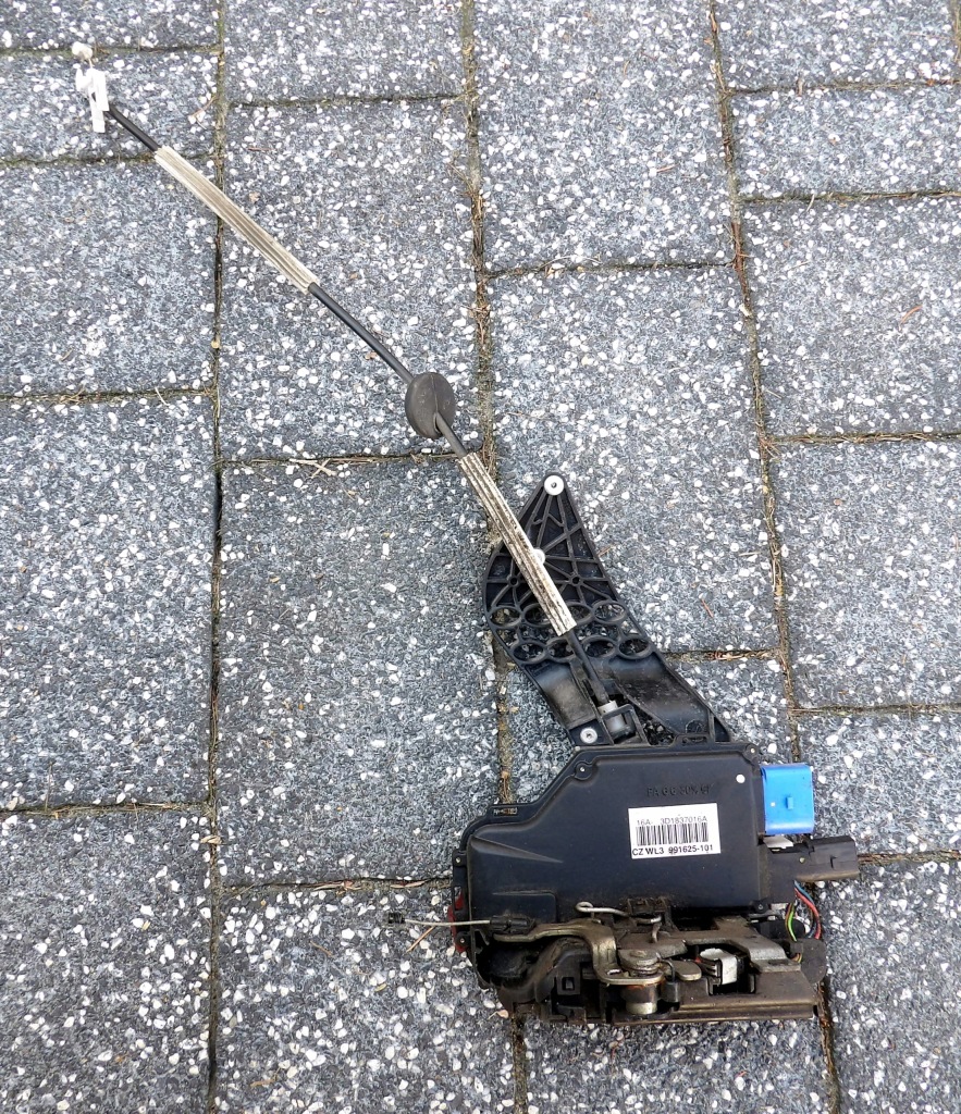 фото №1, Touareg 7l замок двері правий перед 3d1837016a