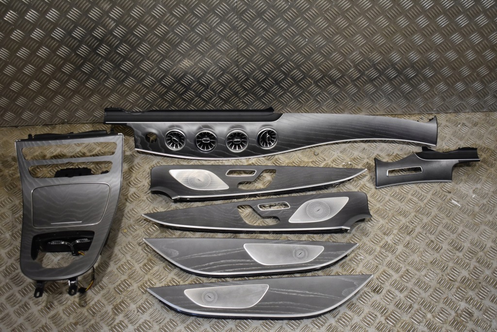 Купить Idealne накладки декоры led ambiente комплект . mercedes cls w257 1