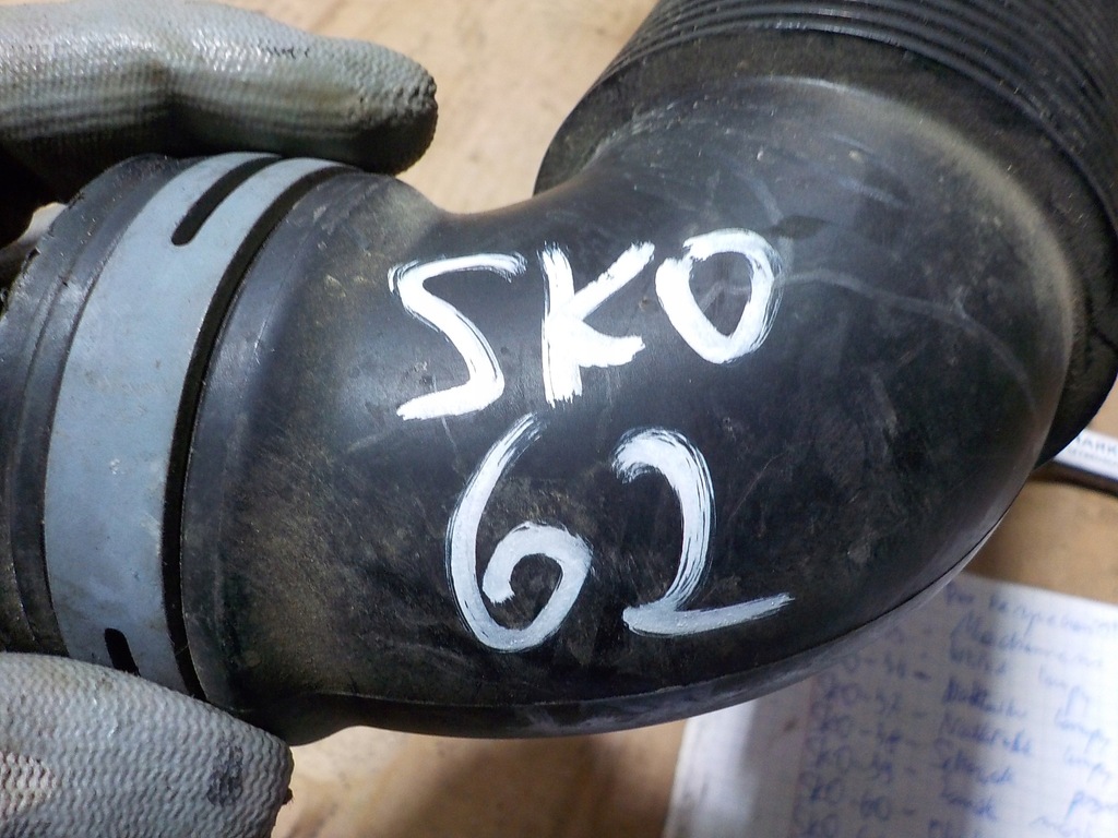 фото №4, Skoda rapid 1.6 tdi 2016r труба воздухозаборник воздуха 6c0129684