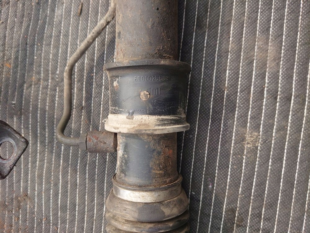 фото №6, Провода усилителя mitsubishi carisma 1.8 europa