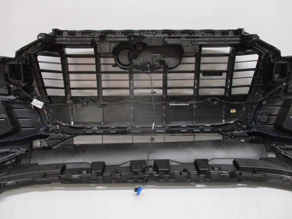 Бампер audi q7 4m0 23r 6pdc ксенон камера Недорого