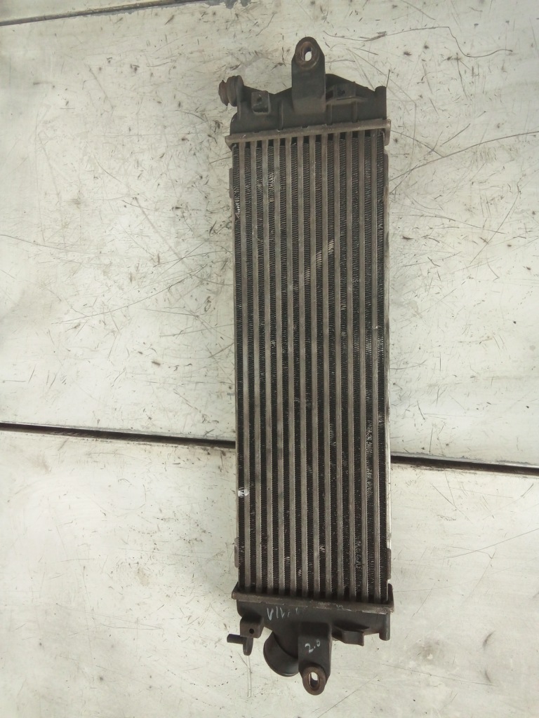 фото №1, J30 интеркулер opel vivaro 2.0d m9r 93854162