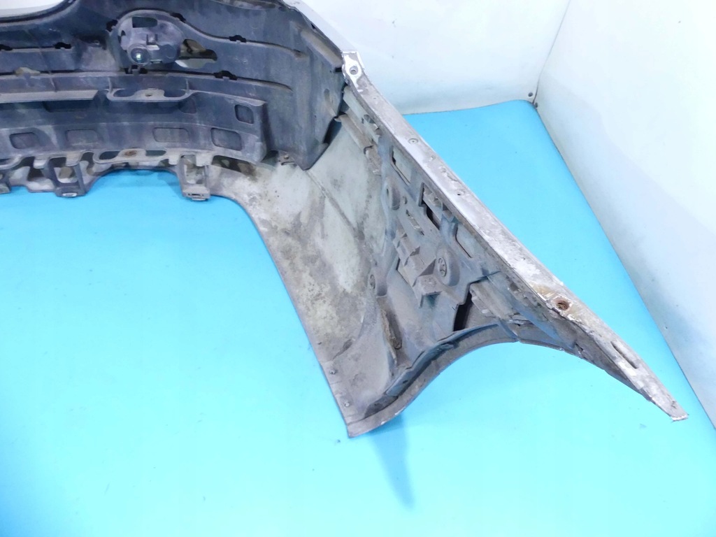 фото №16, Бампер задняя mercedes c w203 серебристый sedan