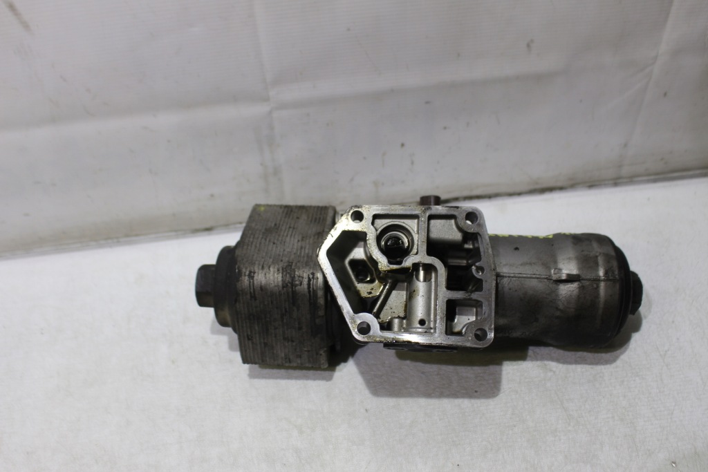 Купити Корпус фільтра оливи audi a4 b8 2.0tdi