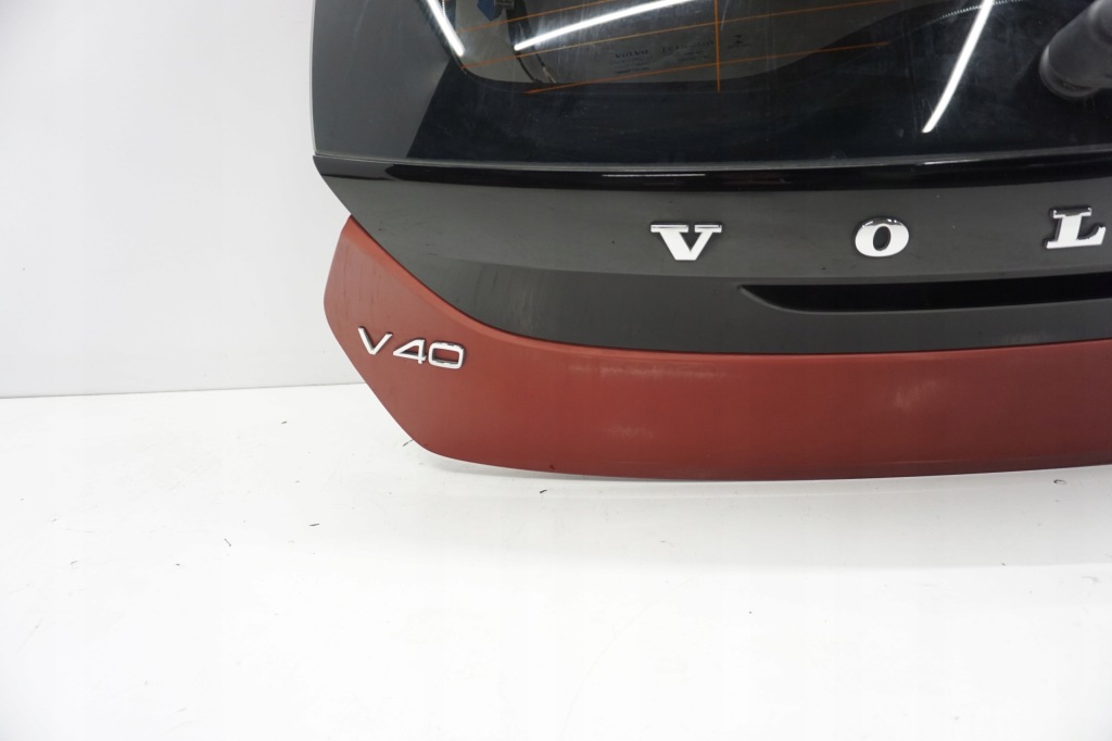 фото №2, Volvo v40 ii lift крышка багажника багажника 702-46