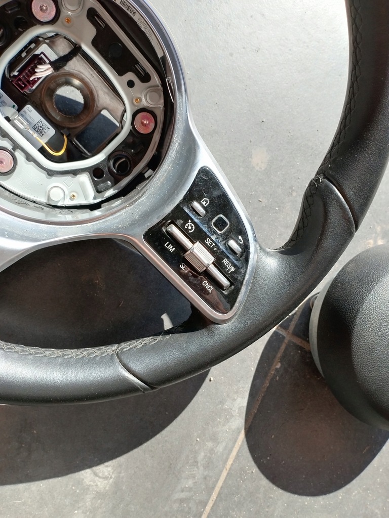 фото №8, Mercedes w177 воздуховод мультифункция подушка w руль air bag idealne