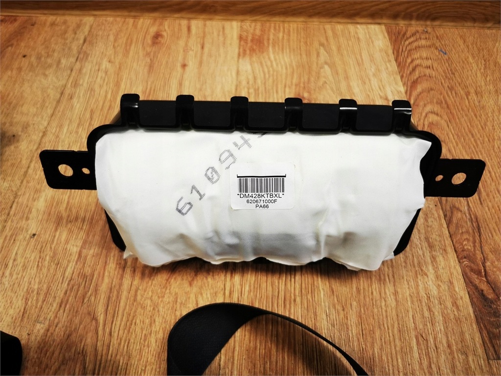 фото №6, Kia carens iv 13-18 подушка безпеки подушки безпеки натягувачі датчик демонтаж