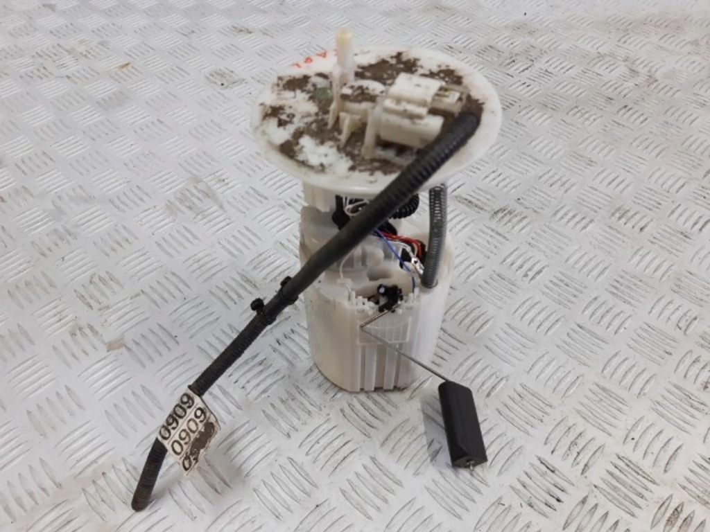 фото №1, Opel karl 1.0 насос пального