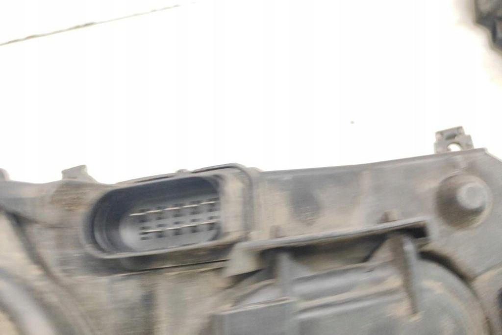 фото №9, Лампа права передня audi a8 d2 4d2, 4d8 1307329066 3.3l дизель 2002