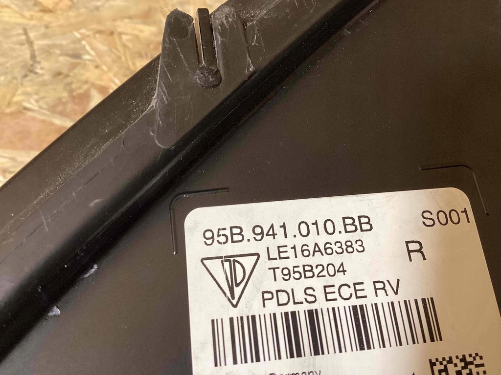 фото №7, Porsche macan лампа правая pdls 95b941010bb