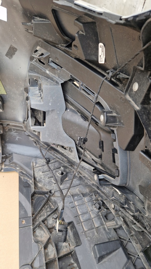 фото №9, Бампер audi q5 80a lift цвет lz1w jak новый bez покраска pdcx4 жгут kpl