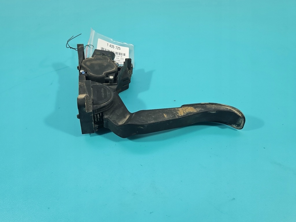 Купить Педаль газа потенциометр mercedes sprinter 1 903 2.2 cdi 0281002335 a9013000