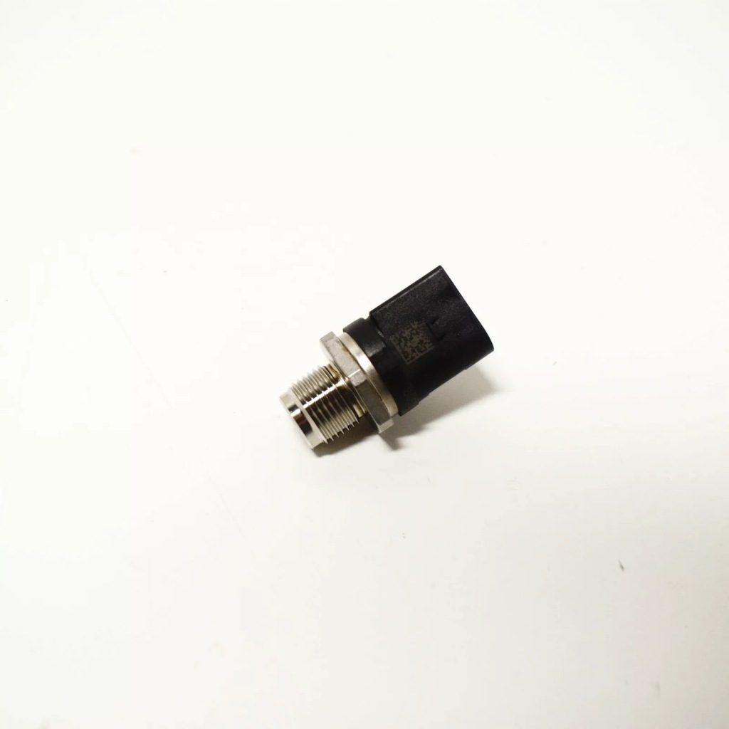 Купити Bmw 7 f01 датчик тиску 13538508156 oem