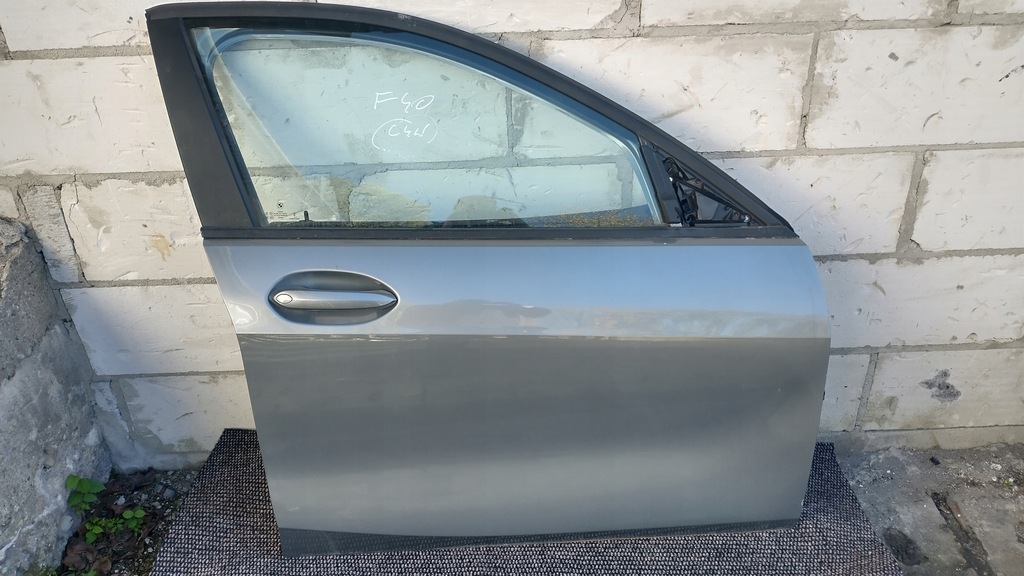 фото №1, Bmw 1 f40 дверь правое передние правый перед