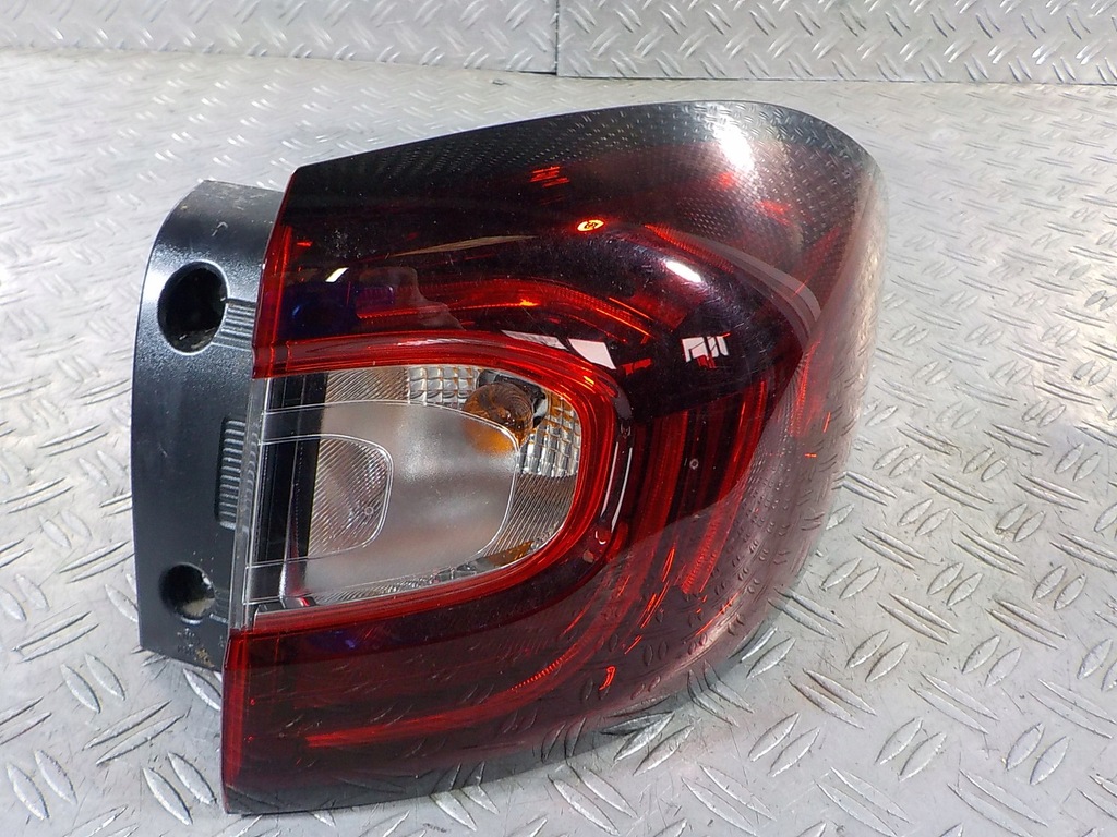 фото №1, Renault captur i 13- лампа задняя задняя правая