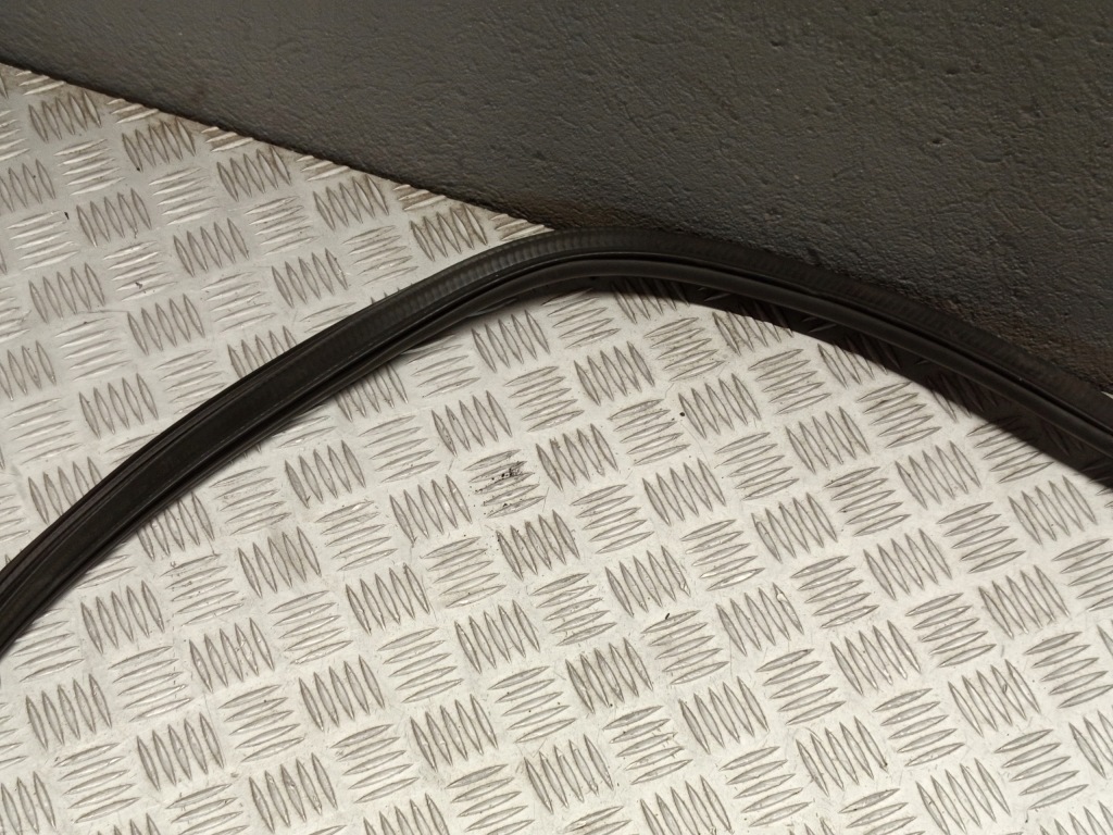 Bmw i4 g26 прокладка кришки кришки багажника задня задня 7487559 Доставка